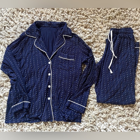 Amazon Other - Amazon • Pajama Set Small